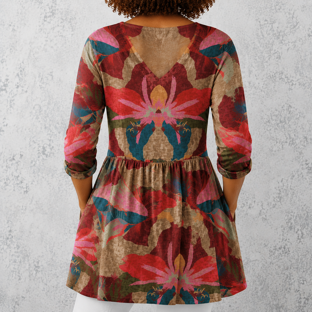 Sarah | Long Blouse with V-Neck